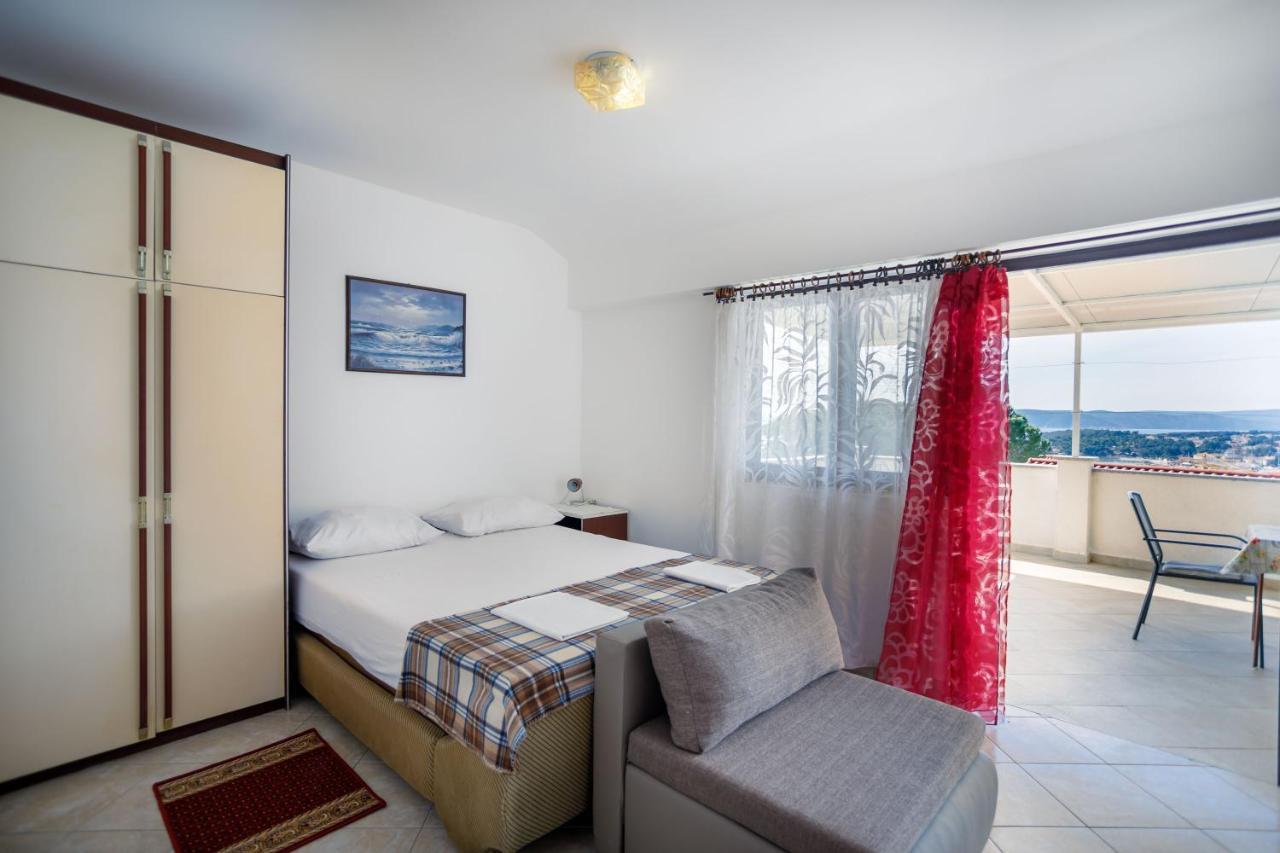 Marie I Nikola Apartment Krk Town Luaran gambar