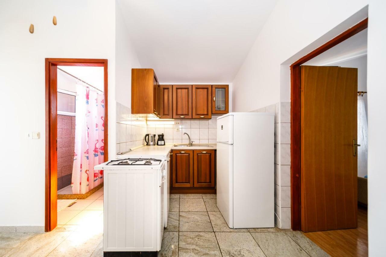 Marie I Nikola Apartment Krk Town Luaran gambar