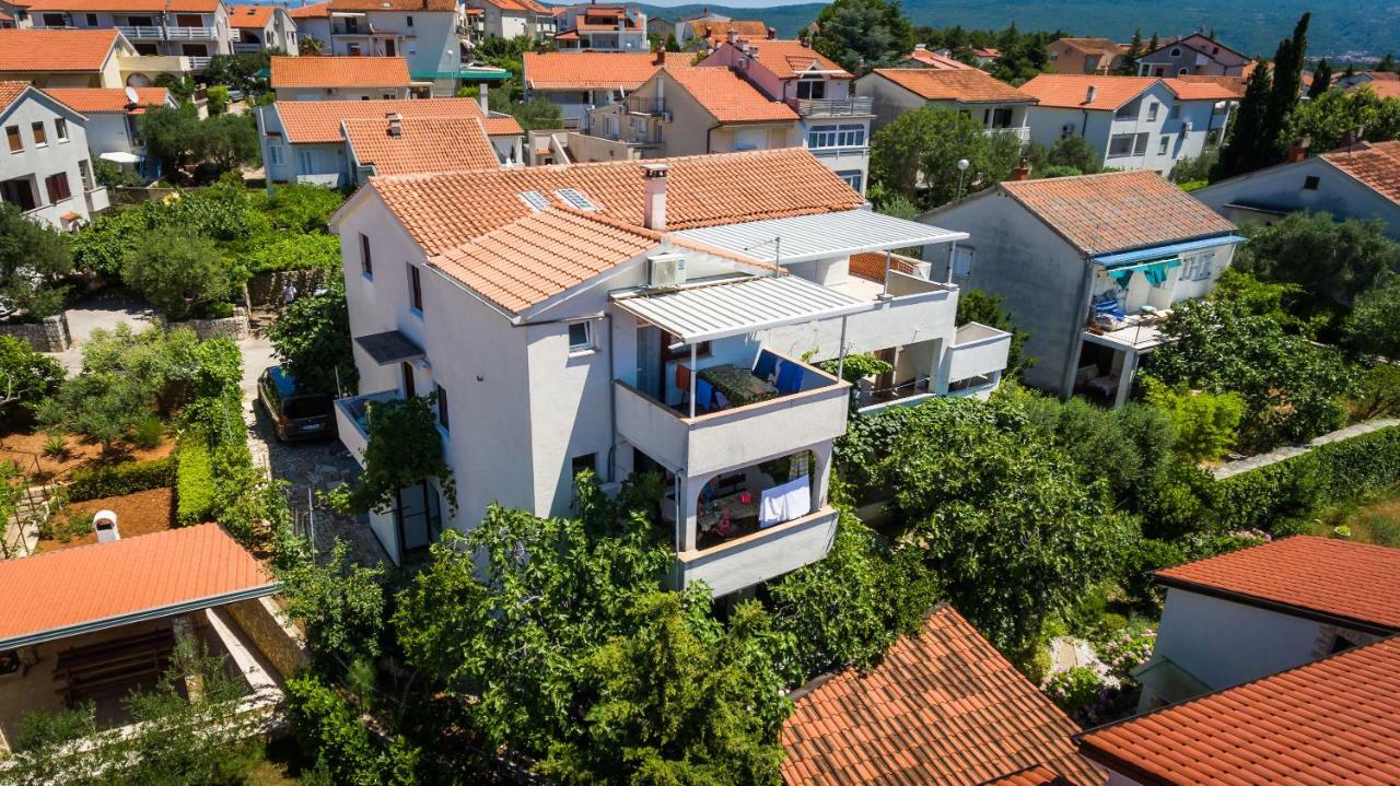 Marie I Nikola Apartment Krk Town Luaran gambar