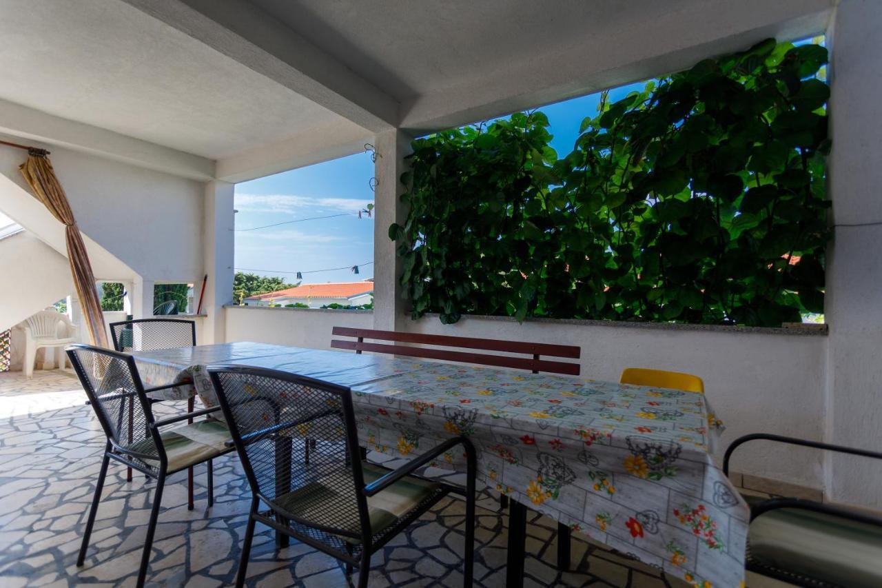 Marie I Nikola Apartment Krk Town Luaran gambar